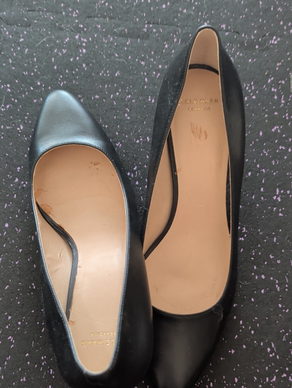 Cole Haan Black Pointed-Toe Leather Heel